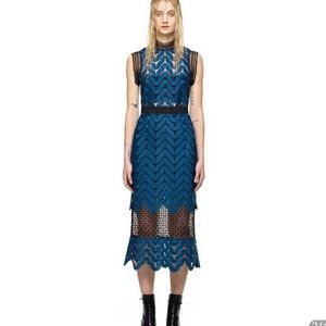 HQMM‎ Blue and Black Scallop Cutout Midi Dress
